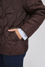 Load image into Gallery viewer, MARLOW Toronto Quilted Jacket