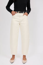 Load image into Gallery viewer, MARLOW The Curve Barrel Jean