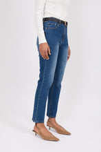 Load image into Gallery viewer, MARLOW The Easy Straight Jean