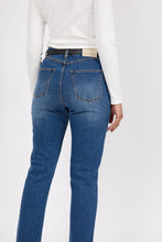 Load image into Gallery viewer, MARLOW The Easy Straight Jean