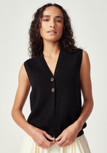 Laden Sie das Bild in den Galerie-Viewer, UNTOUCHED WORLD Indigo Vest