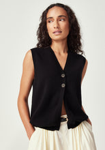 Laden Sie das Bild in den Galerie-Viewer, UNTOUCHED WORLD Indigo Vest
