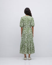 Indlæs billede til gallerivisning YERSE Anemone Floral Dress