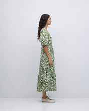 Indlæs billede til gallerivisning YERSE Anemone Floral Dress