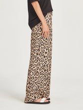 Load image into Gallery viewer, SILLS Zahara Print Pants