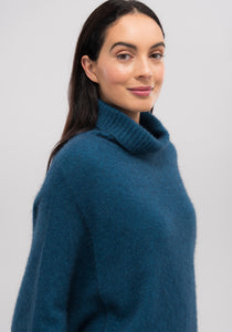 UNTOUCHED WORLD Air Cape Sweater